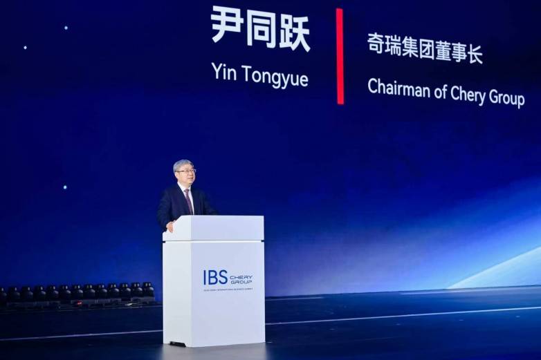 千台签约、百台交付：奇瑞墨甲机器人全面迈入规模化商用新阶段