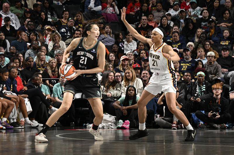 韩旭成为自由人队正式球员，时隔三年重返WNBA
