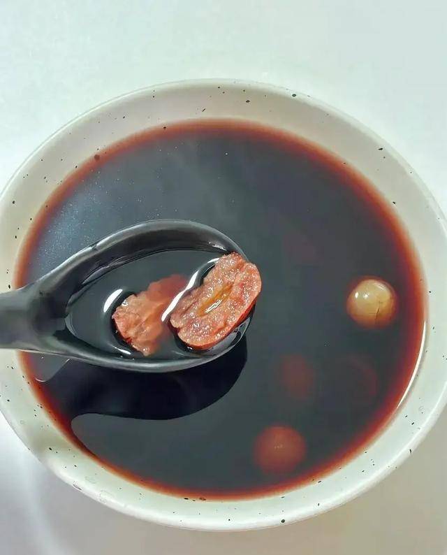 原创            立夏养生茶连喝15天！清热润体补津液，整个人都舒服了！