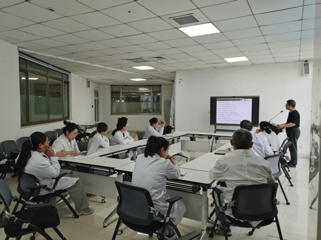 关于北京大学肿瘤医院检查陪护加挂号专科医生对接沟通，了解治疗方案的信息