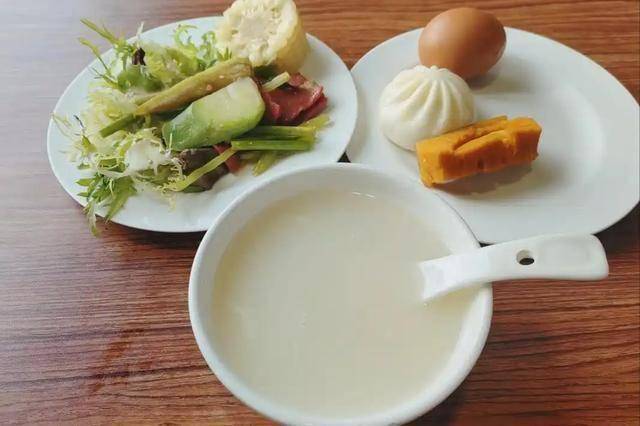 医生告诫：一旦查出脂肪肝，这4种早餐马上戒掉，再吃肝脏受不了