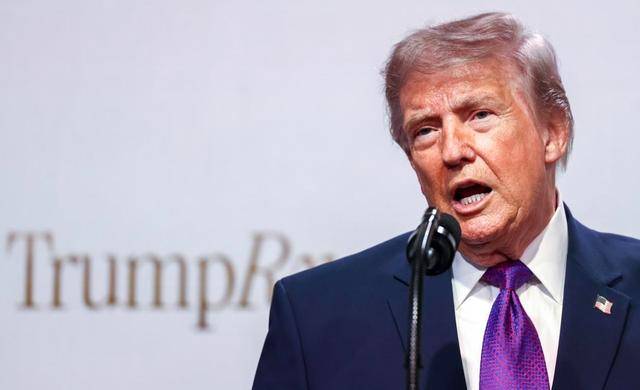 特朗普这趟中国不白来！回国狂晒15张图连宴会厅都要照着中国造