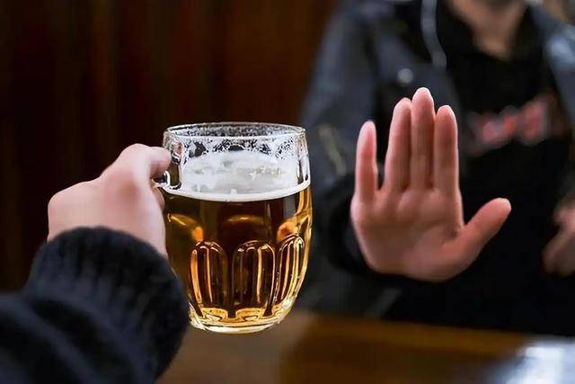 原创            长期不喝酒后，男性身体会有哪些调整？4个系统的改善值得关注