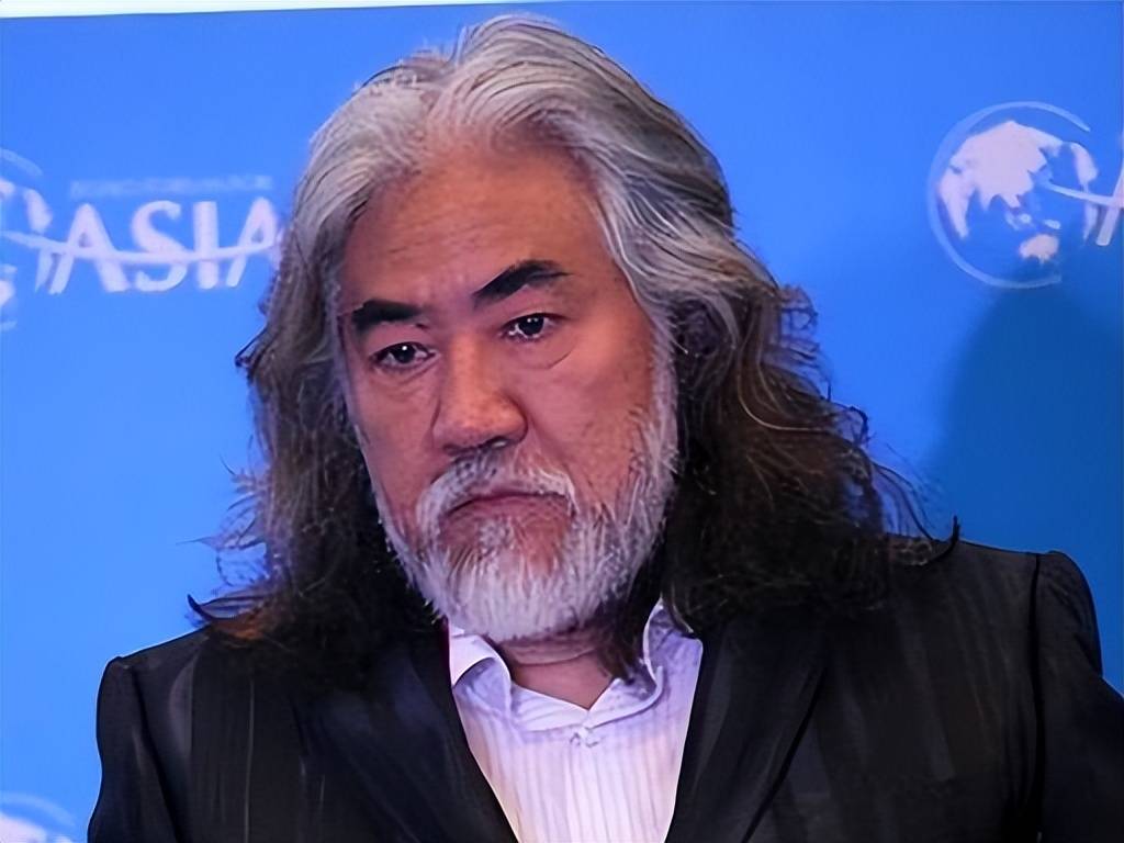 牡丹花下死？张纪中被爆转移财产，这一次杜星霖终究成了“小丑”