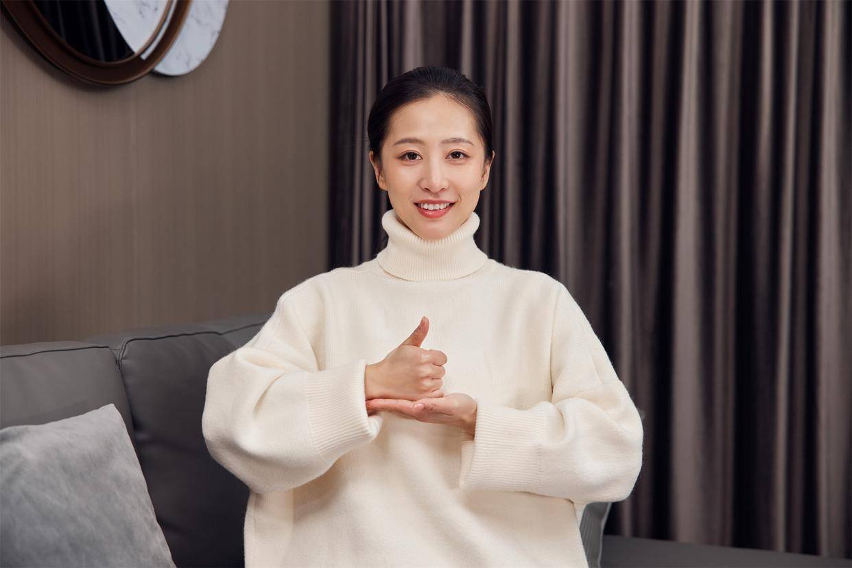 花数万元"服务费"办