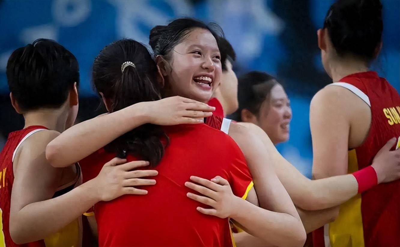 败类！中国女篮最“无耻”叛徒！装病偷入日籍，认日本富商做干爹