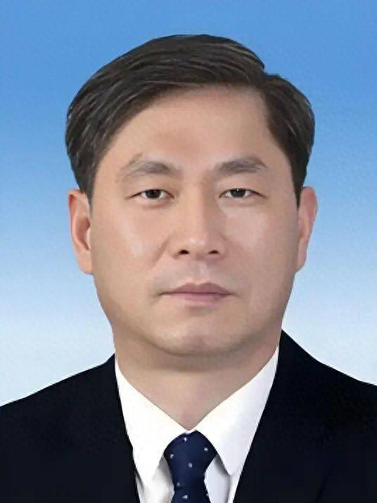 江门市纪委书记主动投案