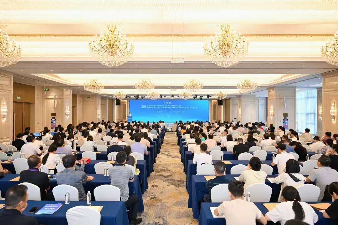 王琦院士、尤政院士、邬堂春院士齐聚武汉“论健”：一场中医体质学与前沿科技的深度对话