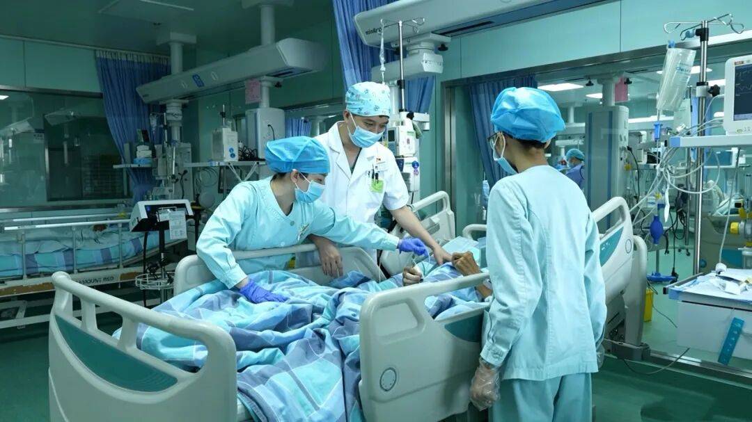 佛山28岁小伙长期吃烧烤、火锅……引发危重病情进了ICU