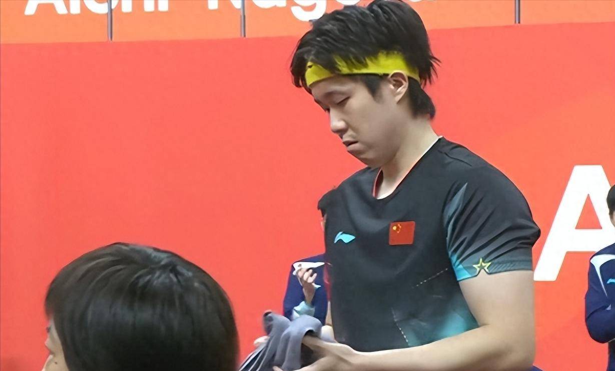亚运会乒乓球：张本智和收获奖牌！3:0大获全胜，松岛辉空3:2险胜