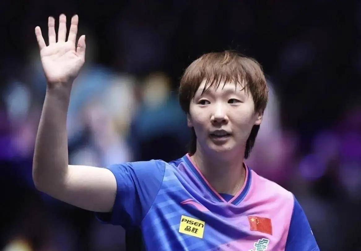 恭喜！王曼昱4-2击败孙颖莎，两个人都是天花板，比赛相当精彩