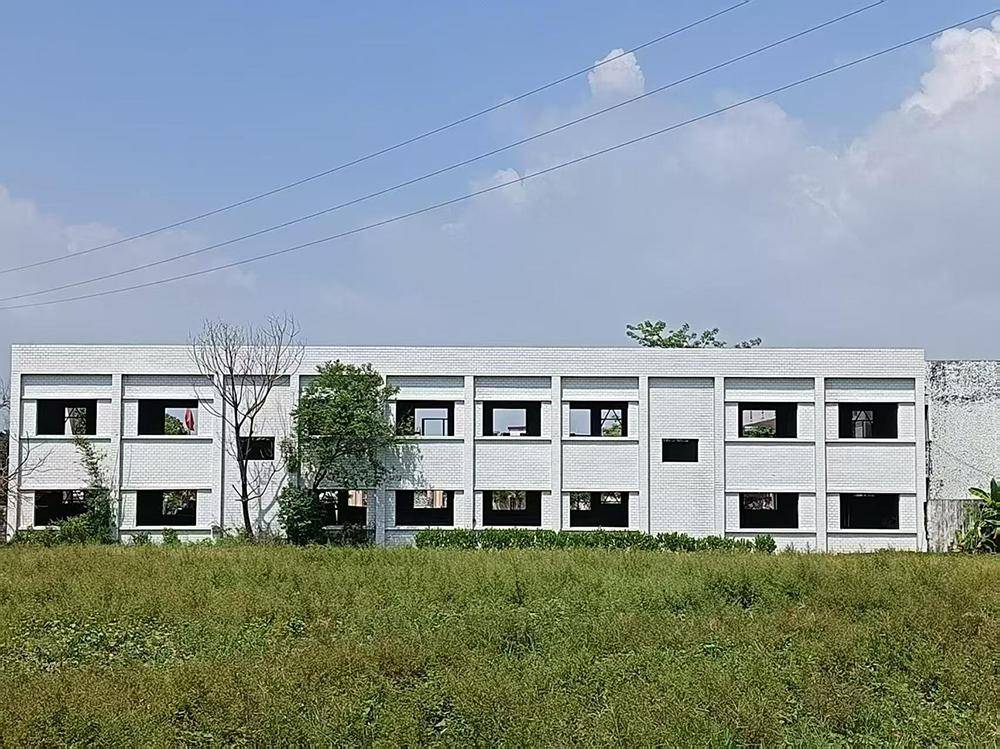 青年捐建教学楼烂尾12年后续