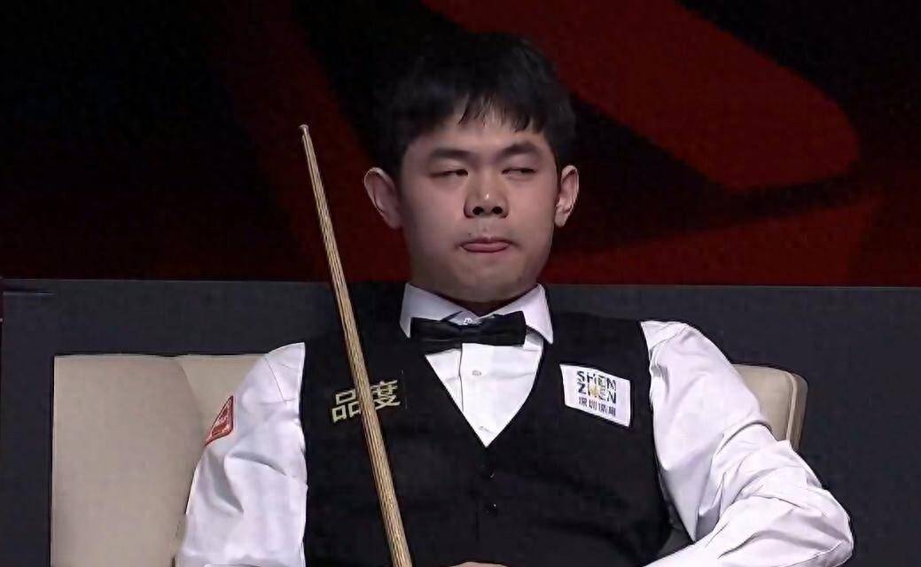 斯诺克佳音！中国00后5-2、挺进半决赛，超30万奖金 吴宜泽4-4墨菲