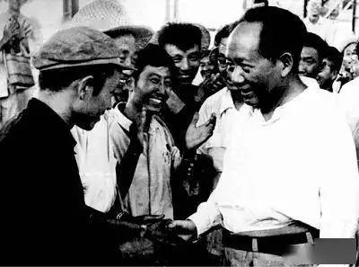 1951春节毛主席专列遇险,汪东兴竟发现