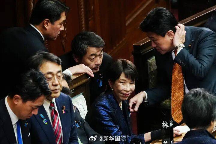 日本民调：高市早苗内阁支持率，首次跌破50% -华闻时空
