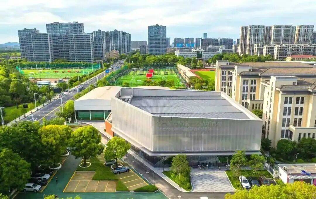 开馆!萧山新增羽毛球基地,快约起来