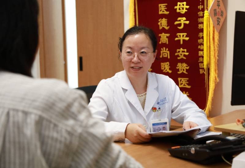 试管婴儿成功率提升面临瓶颈，精准诊疗与胚胎优选成破局关键