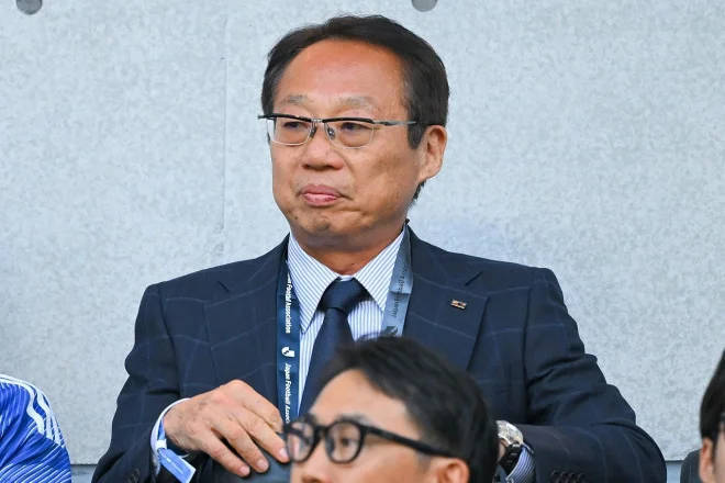 亚足联转头支持因凡蒂诺连任，日本足坛老将愤而辞职